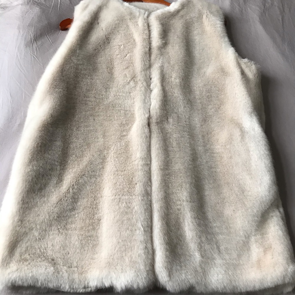 Blush coloured faux fur vest